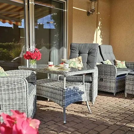 Fasse Comfortable Ferienhaus